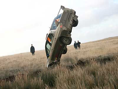 wales06-rally-crash400.jpg