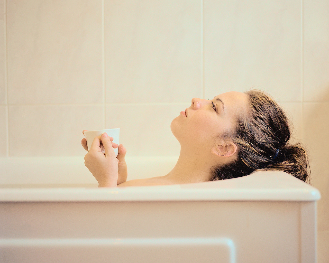 girl-in-bath.jpg