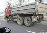 vehicles-in-funny-and-strange-situations-73-thumb.jpg