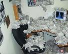 awesome-office-cube-pranks-15-thumb.jpg