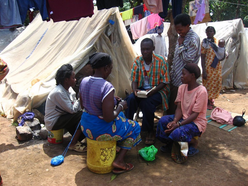 391059-kenya-refugee-camp-1-karen-haught.jpg