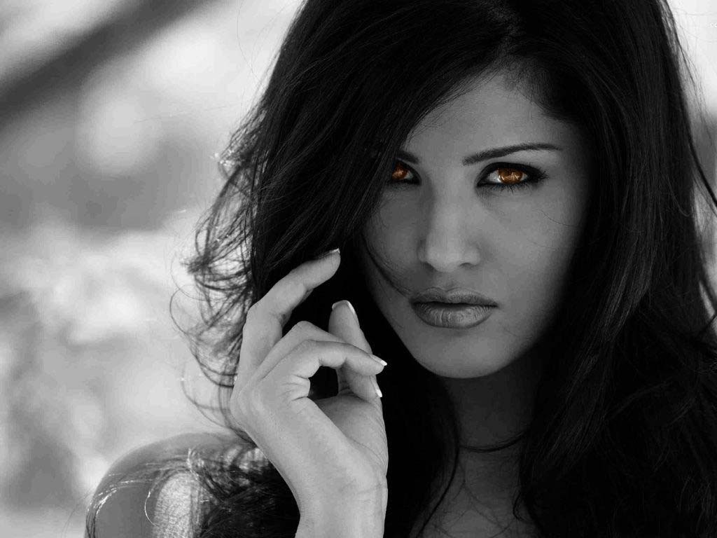hot-girl-black-hair-12171.jpg