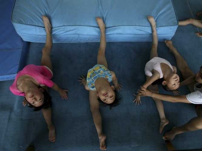 child-gymnasts-14.jpg