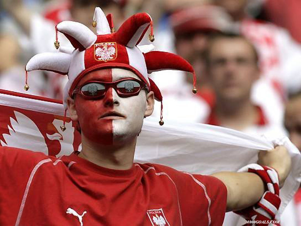 poland-fans-1.jpg