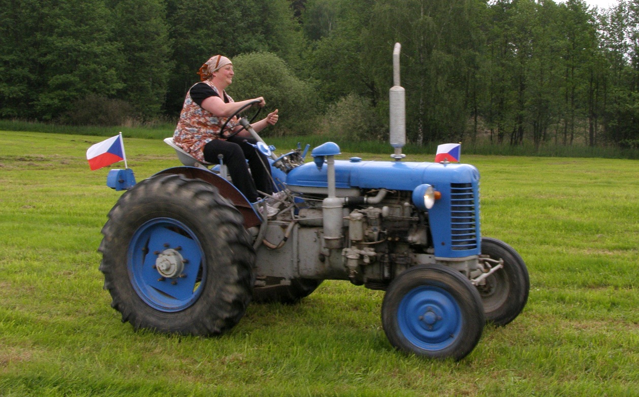 zetor.jpg