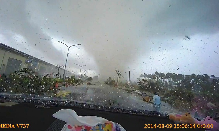 tornado.jpg