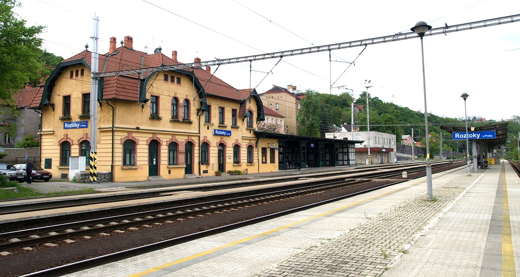 nadrazi.jpg