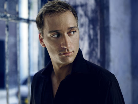 paulvandyk.jpg