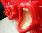 99-lippy-toilet-thumb.jpg