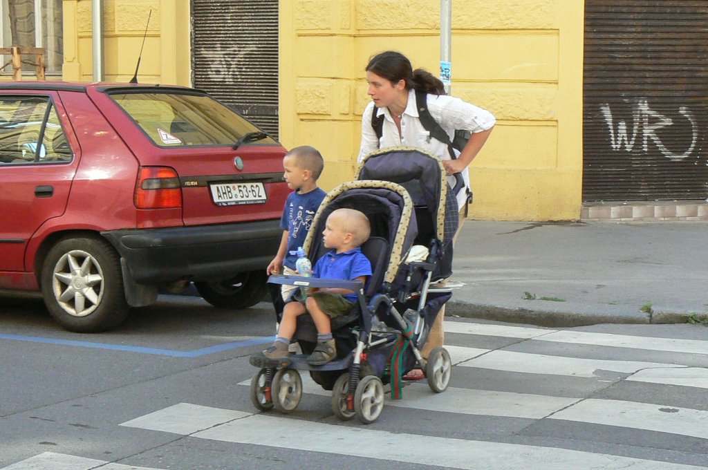 matka-s-kocarkem.jpg