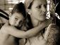20070824094749mother-with-child.jpg