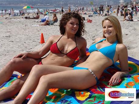 2005-05-29-courtney-and-elisa-beach-photo-shoot-mission-beach-177-resize-logo22.jpg