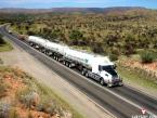 road-trains-640-07-thumb.jpg