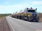 road-trains-640-11-thumb.jpg