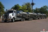 road-trains-640-21-thumb.jpg