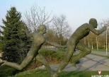 adult-statues-02-thumb.jpg